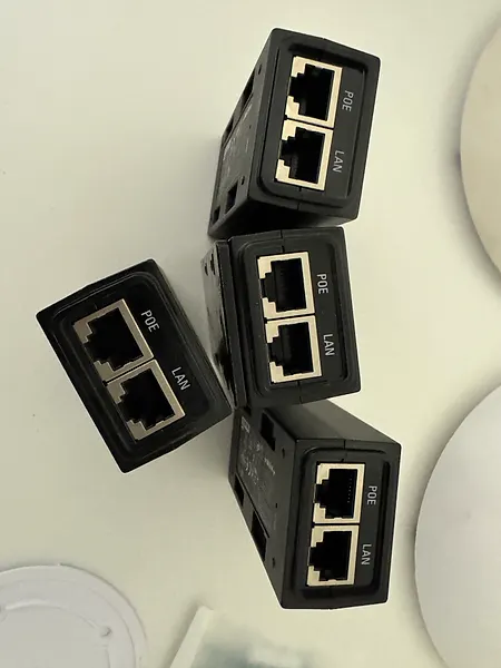 Ubiquiti PoE Injector 24 V 12 W, 4 Stück